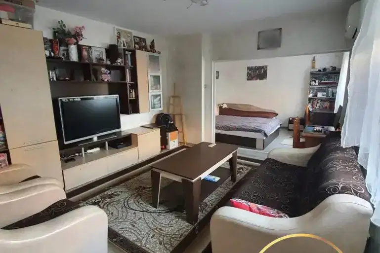 Floor of House in Stara Zagora, Chirpan