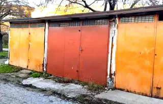 Гараж/Паркомясто в Русе, Чародейка - Юг