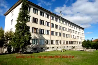 Хотел в София, Долна баня