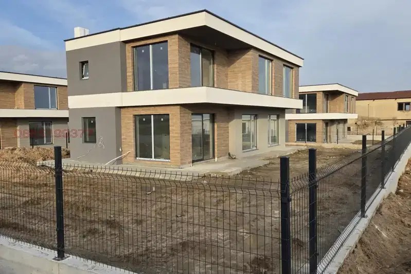 House in Zvezdica