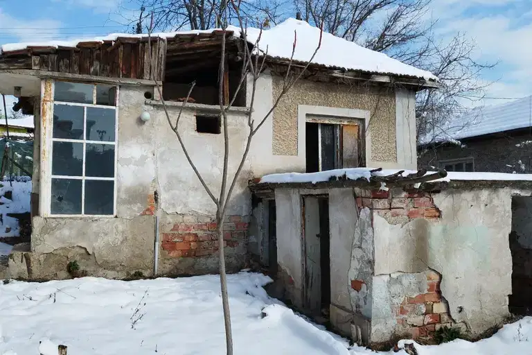 House in Pleven, 9-Ti Kvartal