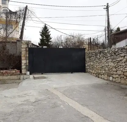 Снимка 3 — Къща във Варна, Бриз