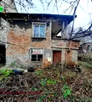 Къща в Перник, Център