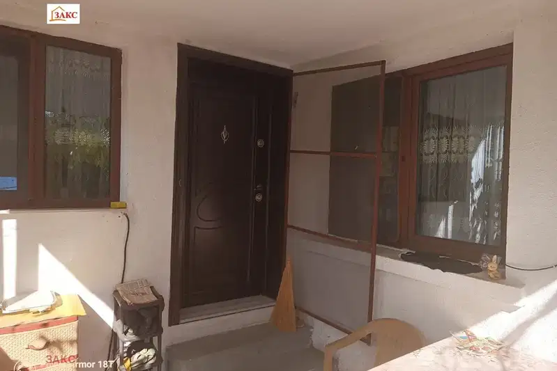 House in Kyrdjali, Centyr