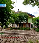 Къща в Перник, Църква