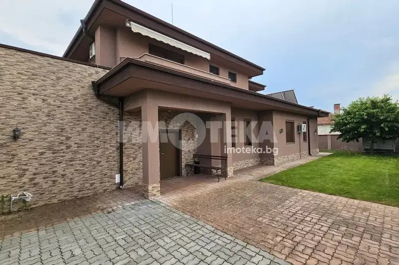 House in Pernik, Cyrkva