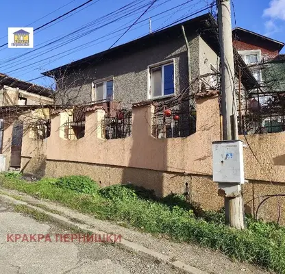 Снимка 3 — Къща в Перник, Димова махала