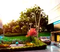 Снимка 5 — Къща в Перник, Изток