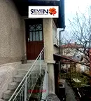 Къща в Перник, Каменина