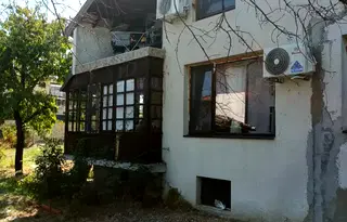 Къща във Варна, м-т Ален мак