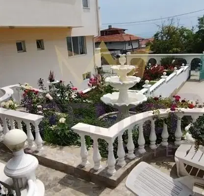 Photo 3 — House in Varna, Dolna Traka