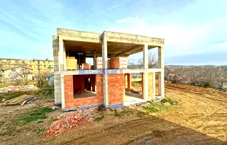 Къща във Варна, м-т Горна Трака