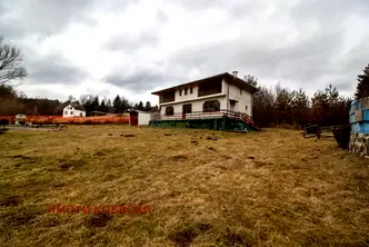 Къща в София, м-т яз. Искър