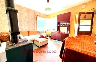 Къща в Добрич, Рилци