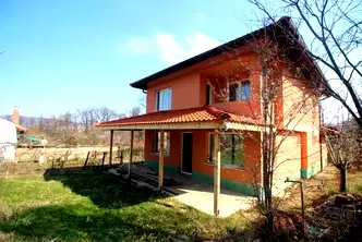 Къща в Габрово, Шенини
