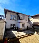 Къща в Русе, Веждата