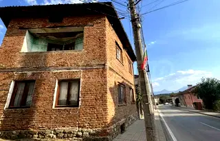 Къща в Благоевград, с. Долно Драглище