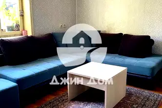 Къща в Бургас, Айтос