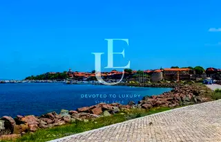 Къща в Бургас, Несебър
