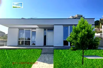 Къща в Бургас, Свети Влас