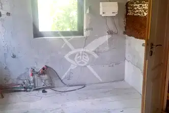 Къща в Бургас, с. Дебелт