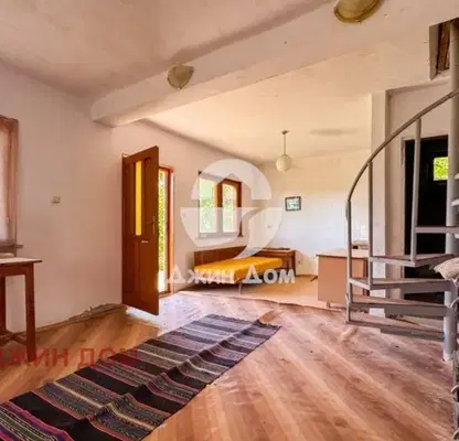 Photo 3 — House in Oblast Burgas, Kitka