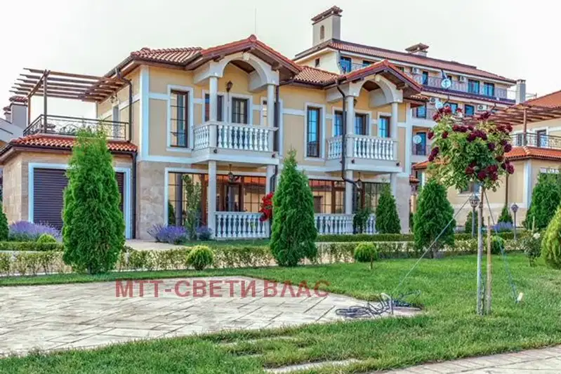 Къща в Бургас, с. Кошарица