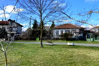 Къща в Бургас, с. Велика