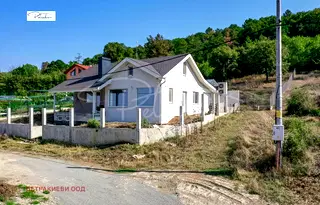 Къща в Бургас, с. Веселие