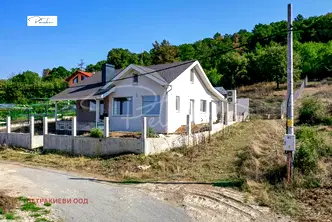 Къща в Бургас, с. Веселие