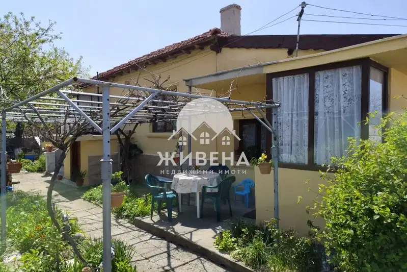 House in Oblast Dobrich, Kavarna