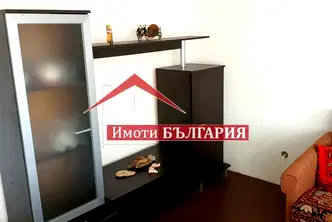 Къща в Добрич, с. Пролез