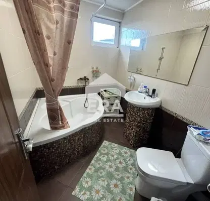 Photo 5 — House in Oblast Dobrich, Rogachevo