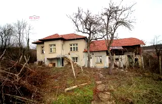 Къща в Габрово, с. Агатово