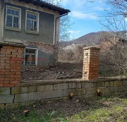 Снимка 2 — Къща в Габрово, с. Дамяново