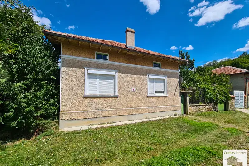 House in Oblast Gabrovo, Dobromirka