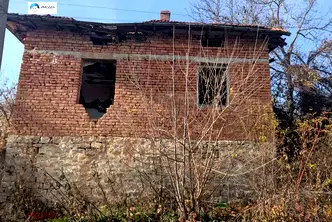 Къща в Габрово, с. Добромирка