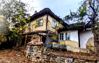 Къща в Габрово, с. Катранджии