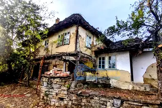 Къща в Габрово, с. Катранджии