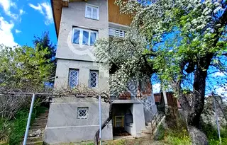Къща в Габрово, с. Керека