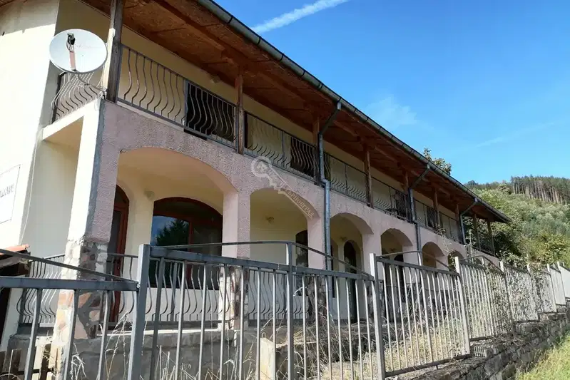 Къща в Габрово, с. Кръвеник