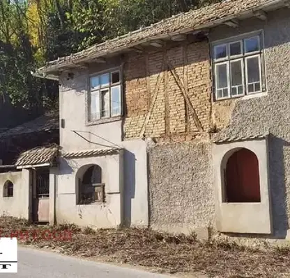 Снимка 3 — Къща в Габрово, с. Орловци