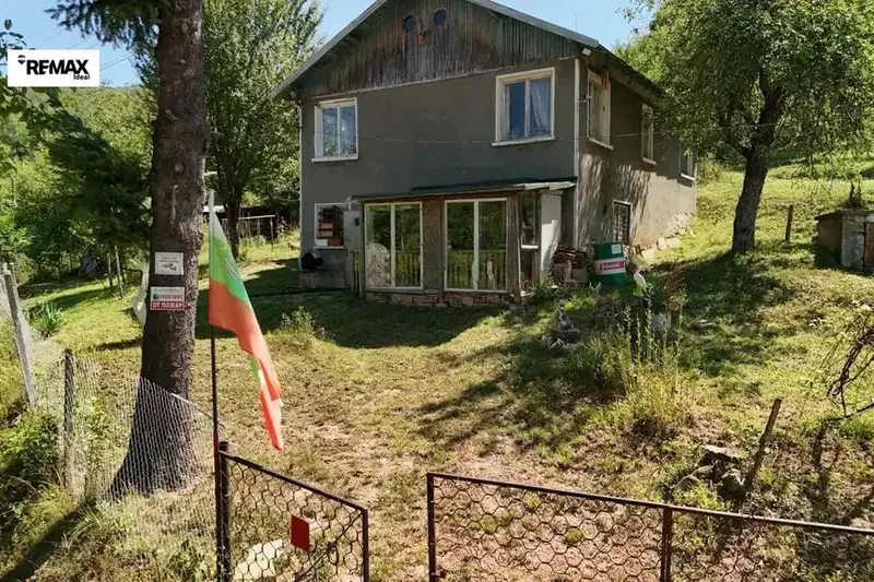 House in Gabrovo, s. Ugorelets