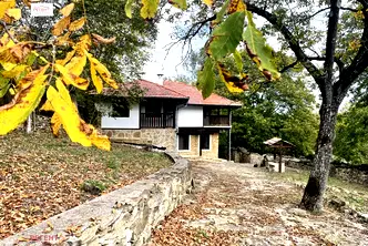 Къща в Габрово, с. Влайчовци