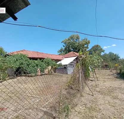 Снимка 3 — Къща в Габрово, с. Яворец