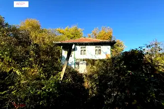 Къща в Габрово, с. Здравковец