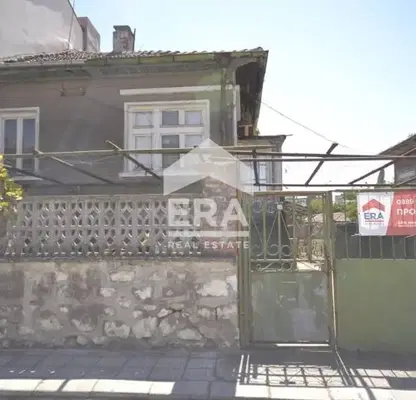 Снимка 2 — Къща в Хасково, Димитров