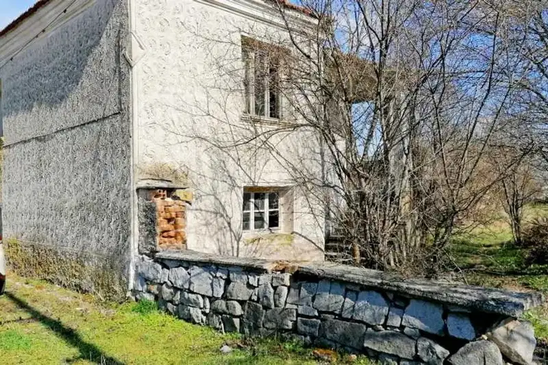 Къща в Хасково, с. Синапово