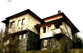Къща в Кърджали, с. Жълтуша