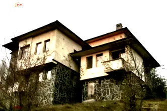 Къща в Кърджали, с. Жълтуша